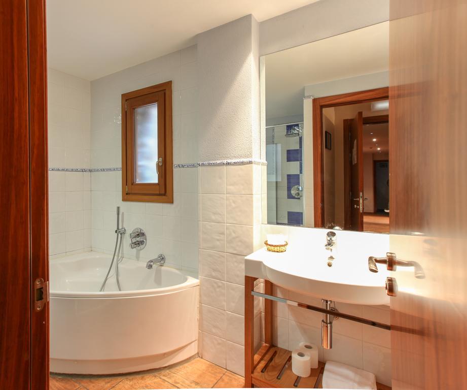 Les Roquetes Guest house